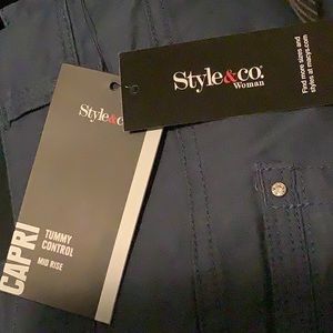 Style & Co Woman’s Capri